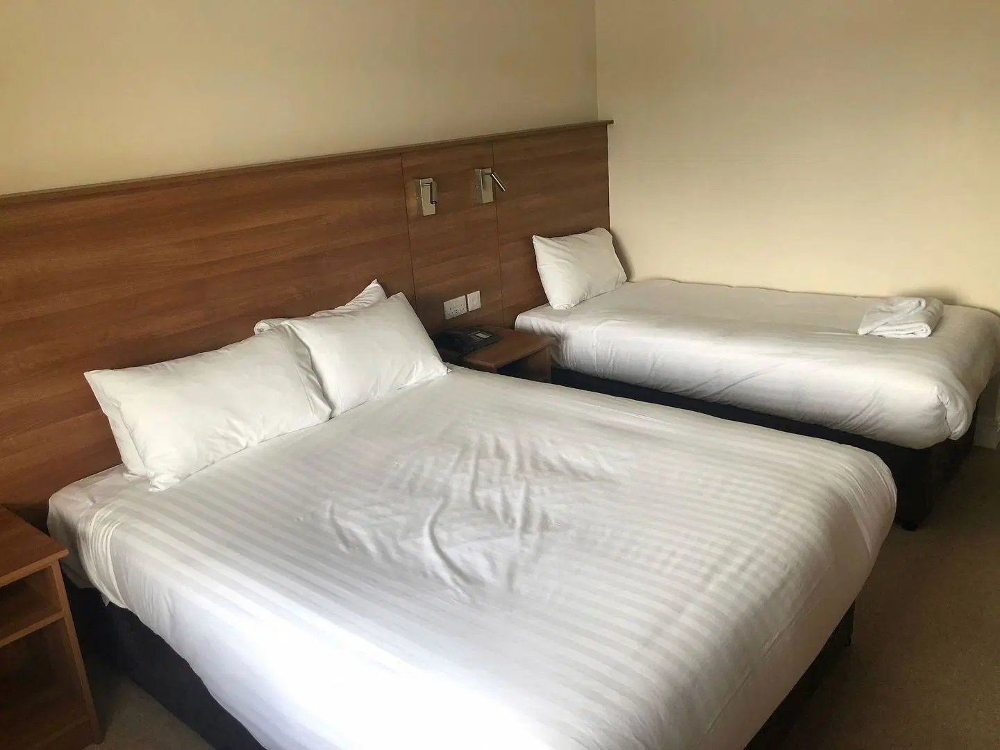 Riverside Hotel ROOM_EXAMPLE