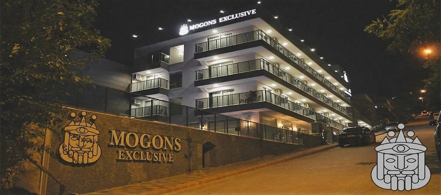 Mogons Exclusive EXTERIOR