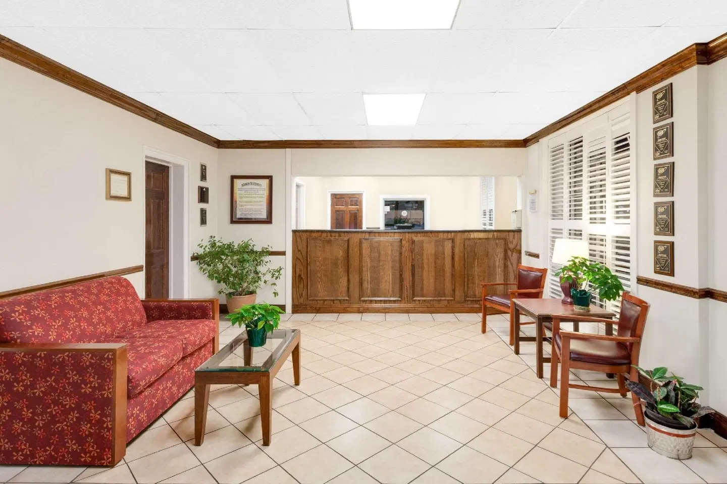 Days Inn by Wyndham Natchez MODEL_IMPRESSION