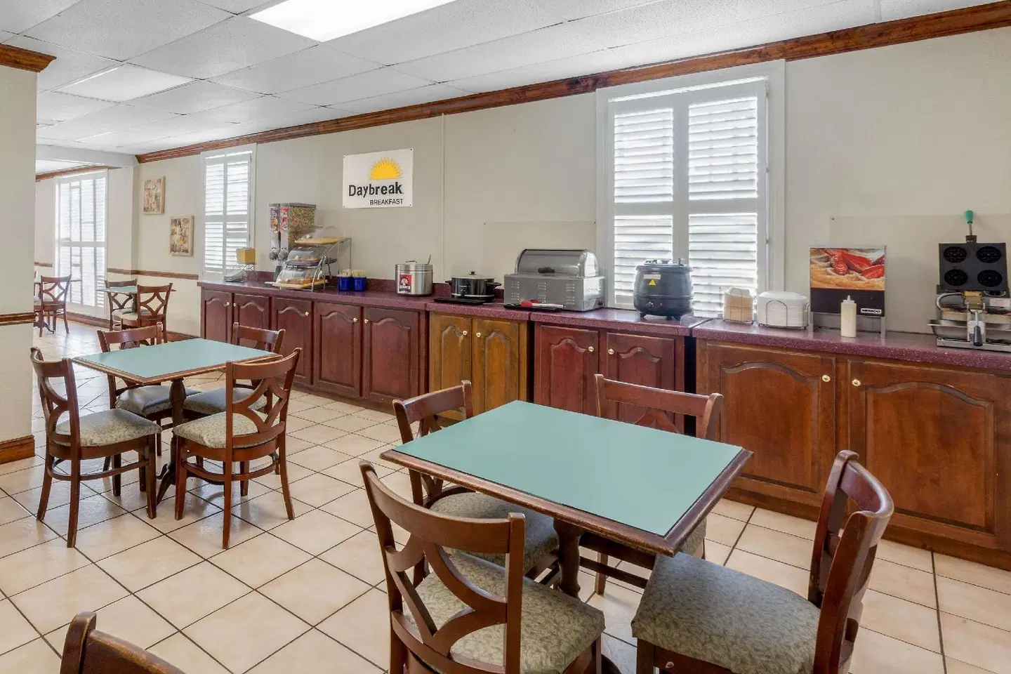 Days Inn by Wyndham Natchez Restaurant