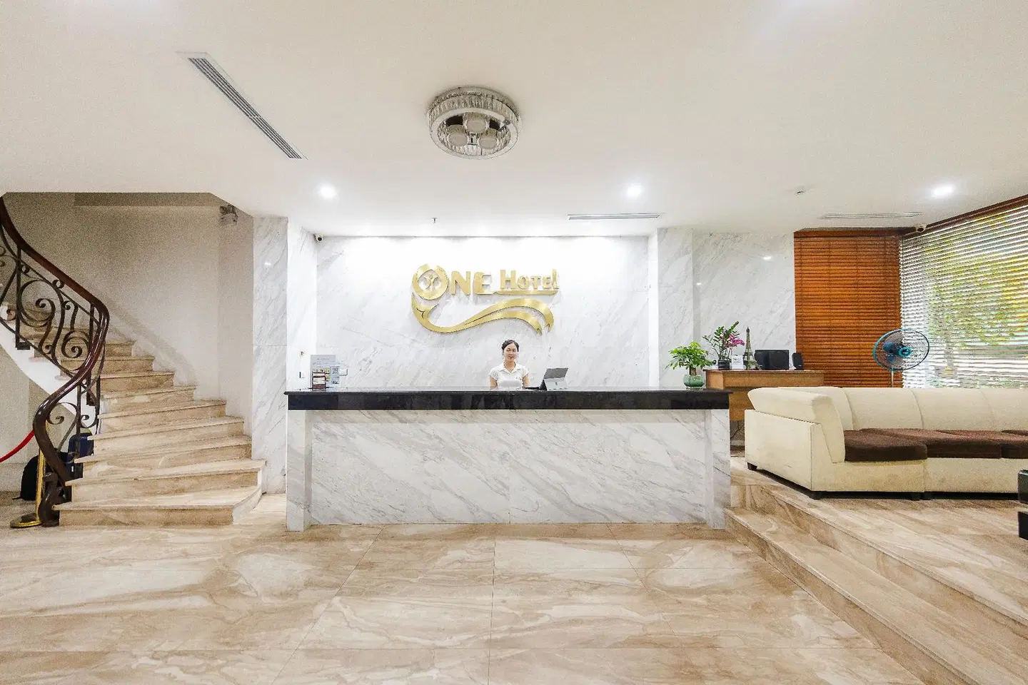 One Hotel LOUNGE_LOBBY