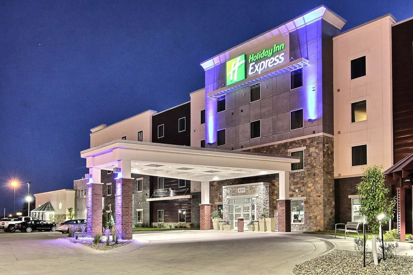 Holiday Inn Express Fargo SW - I-94 Medical Center by IHG EXTERIOR