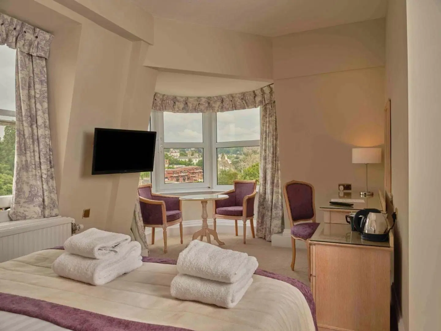 The Grand Hotel ROOM_EXAMPLE