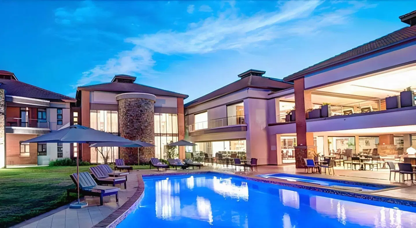 Royal Marang Hotel OUTDOOR_POOL
