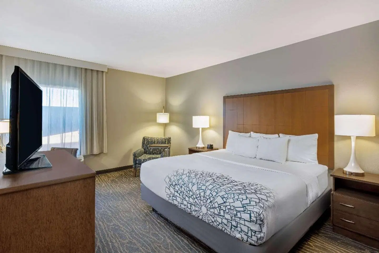 La Quinta Inn & Suites by Wyndham Kingman ROOM_EXAMPLE