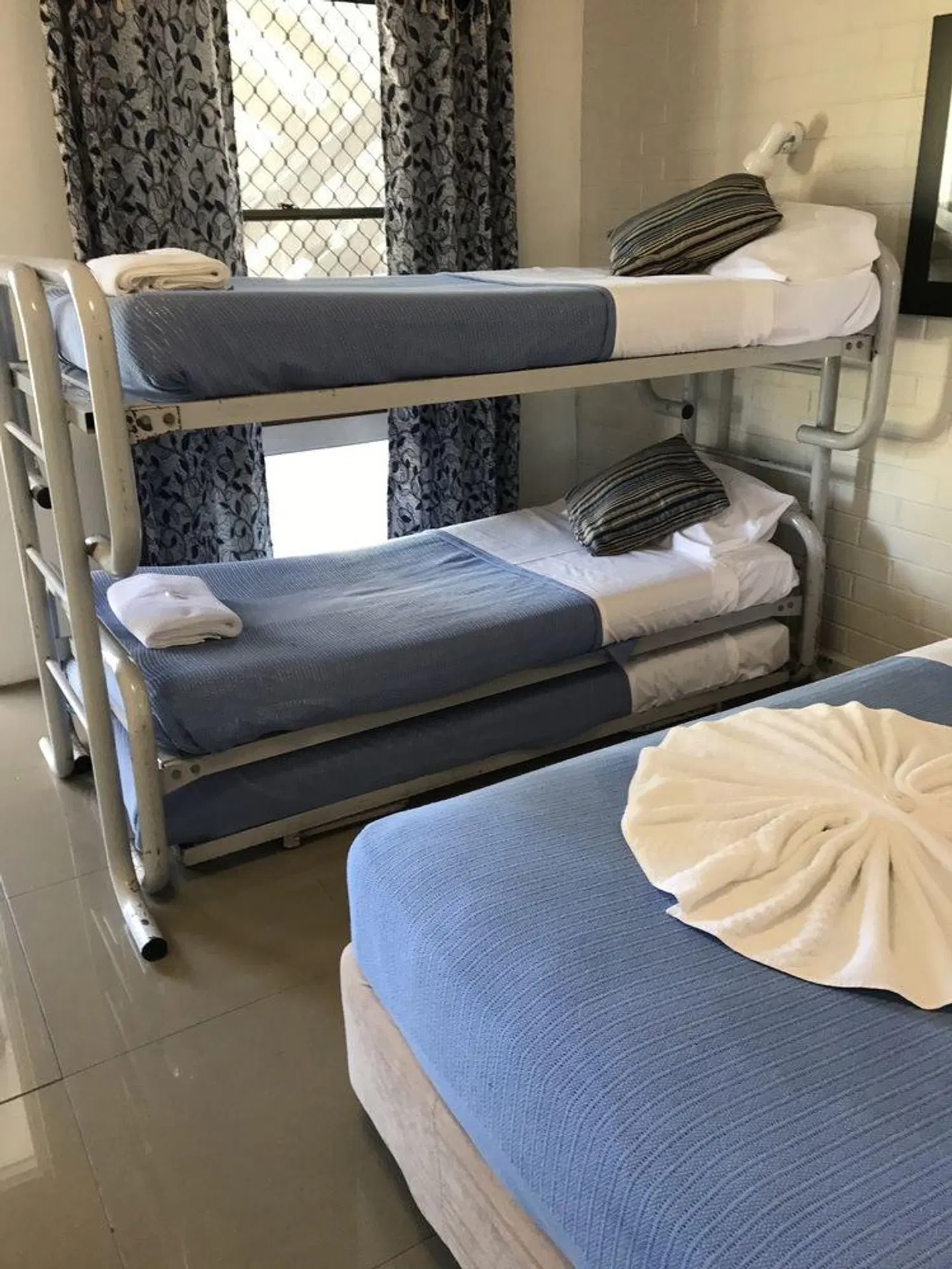 Bananatown Motel HEALTH_BEAUTY