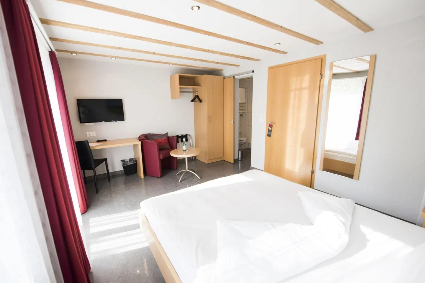 Hotel Restaurant Neuhaus ROOM_EXAMPLE
