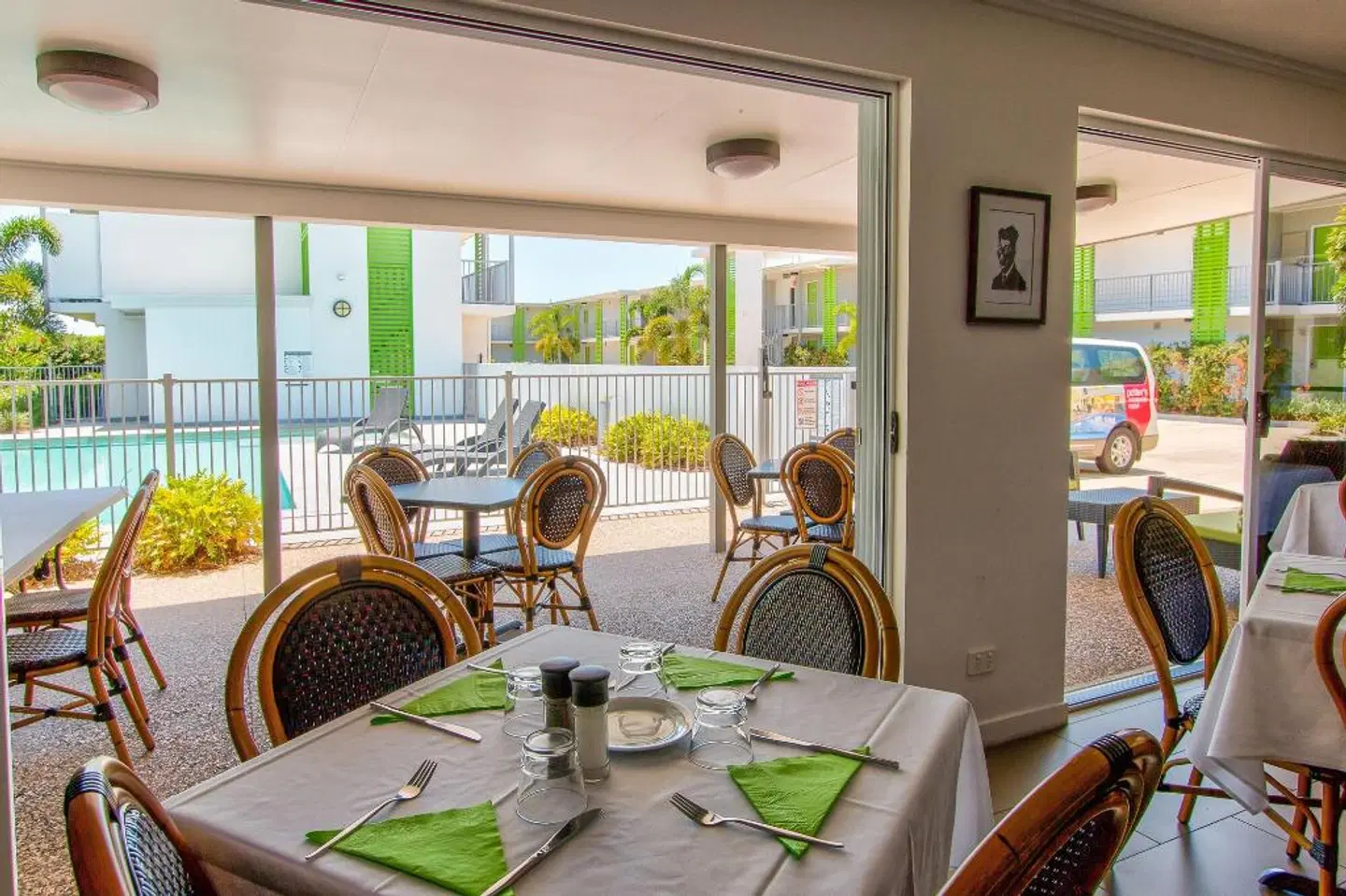 Potter's Oceanside Motel Restaurant