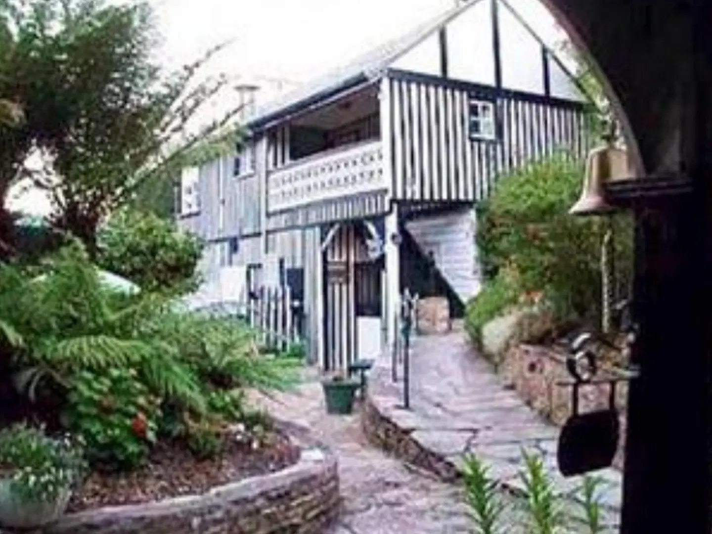 Old Colony Inn EXTERIOR