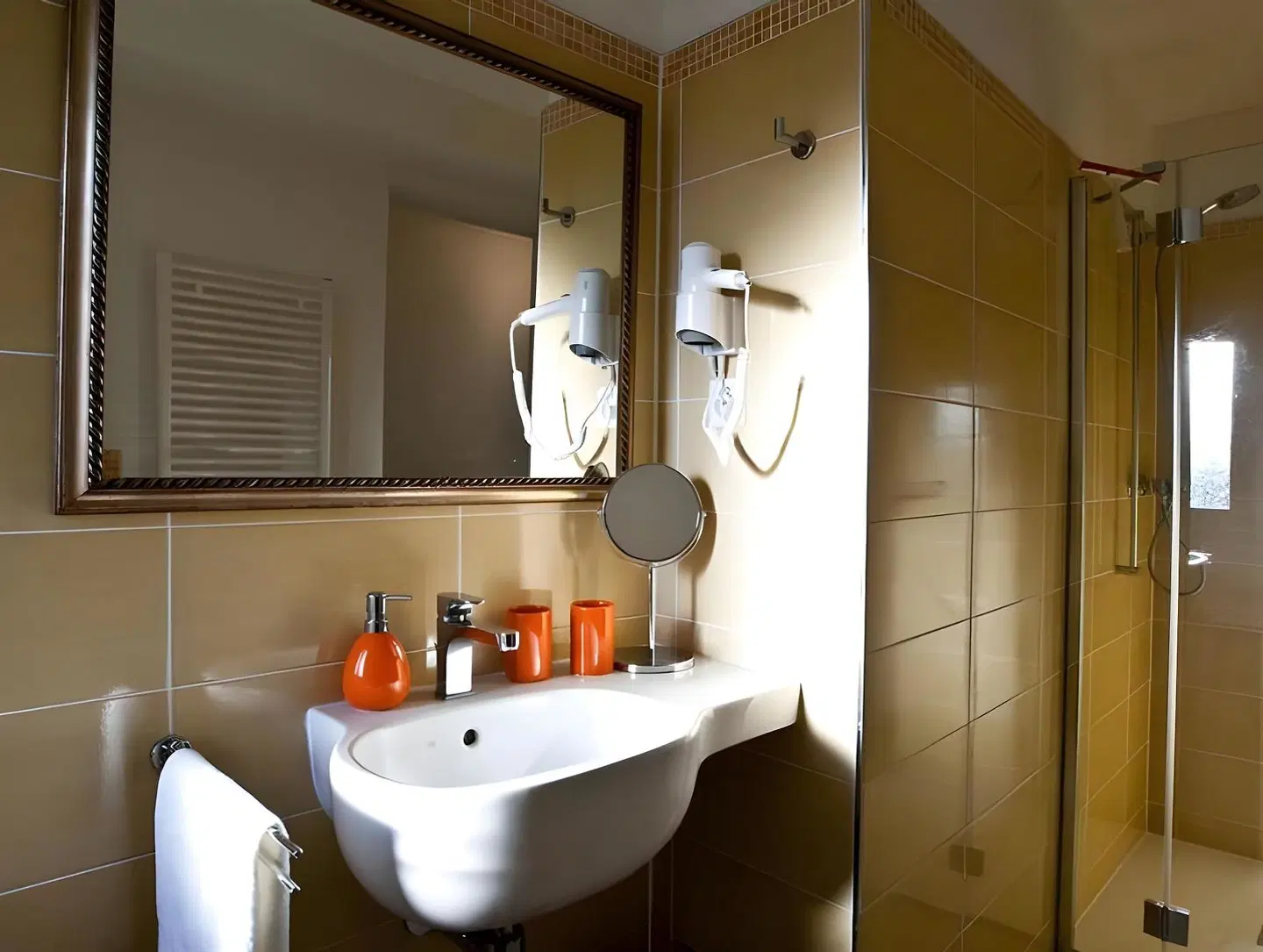 Arosio B&B Badezimmer