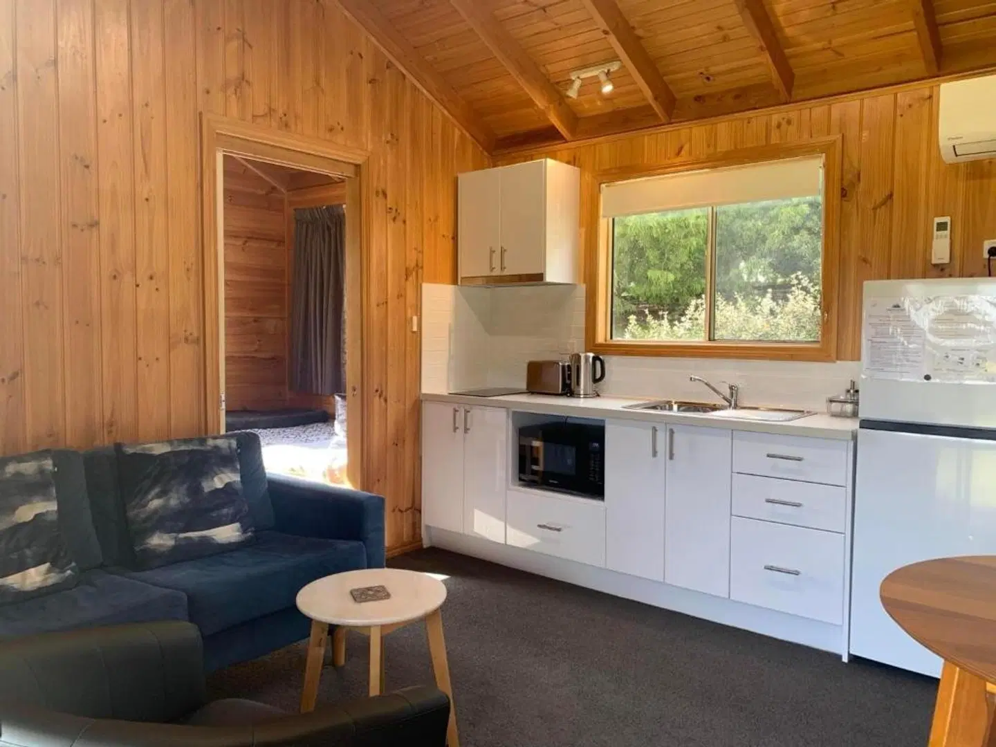 Maydena Mountain Cabins ROOM_EXAMPLE