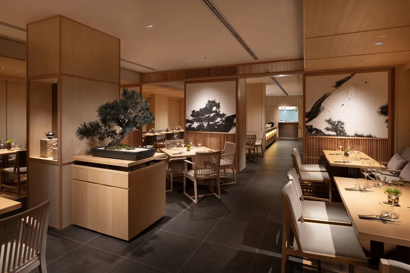 DoubleTree by Hilton Kyoto Higashiyama Restaurant