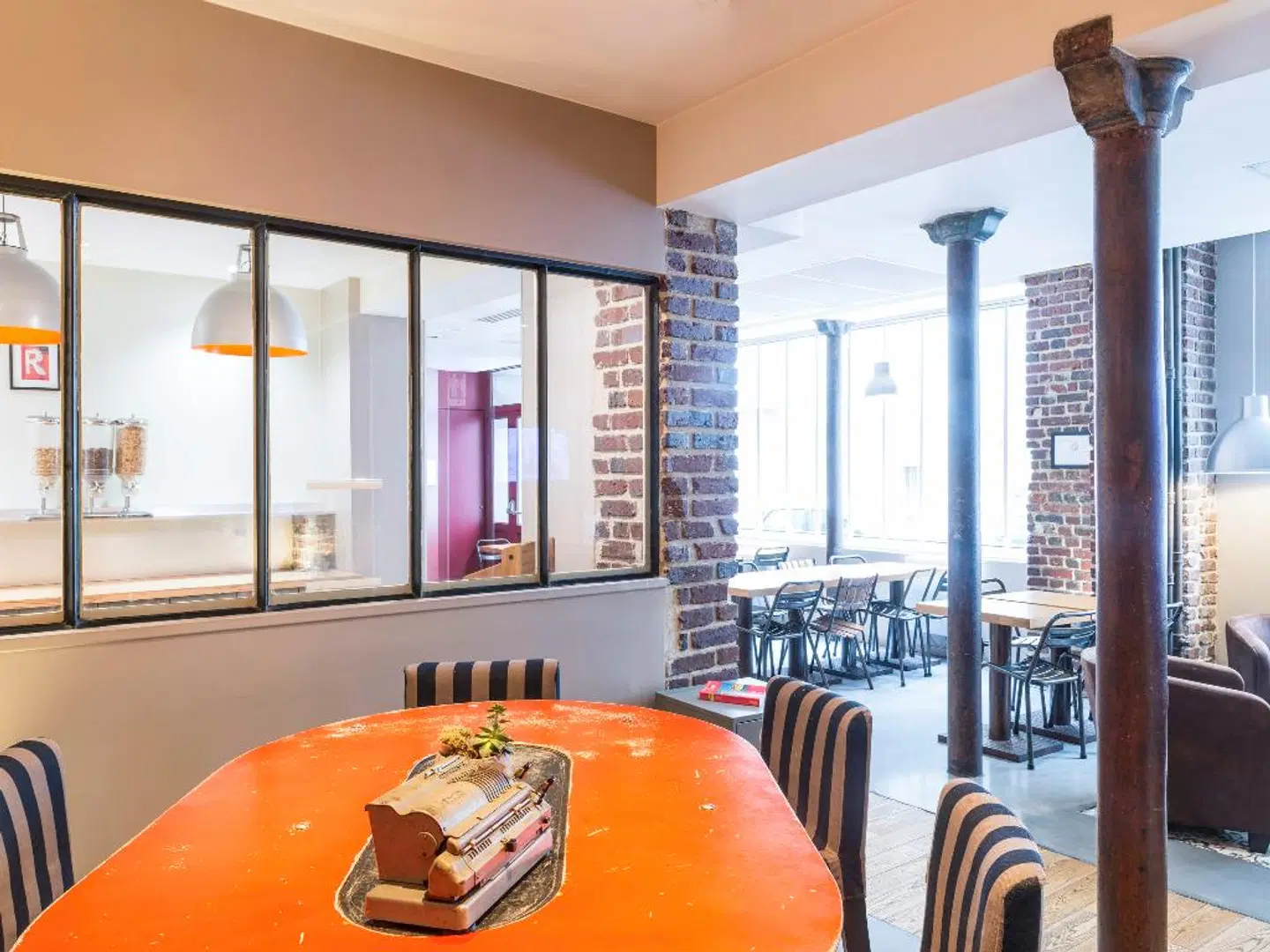 ibis Styles Paris Montmartre North Restaurant