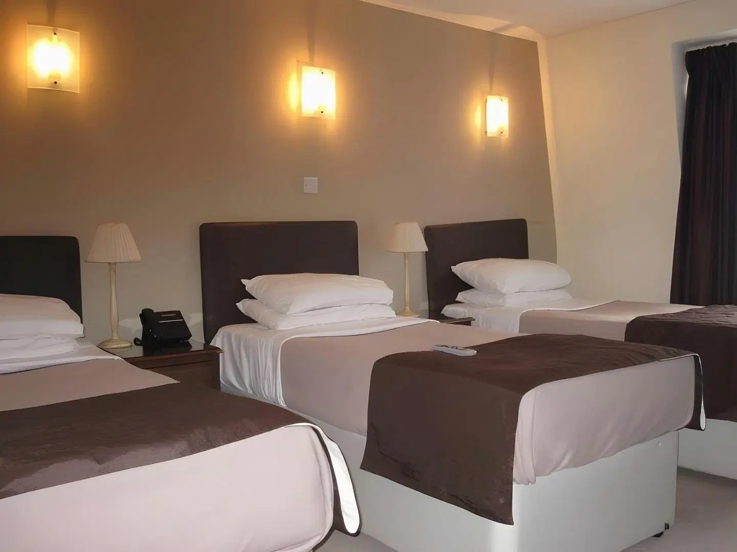Old Mill Hotel & Lodge ROOM_EXAMPLE