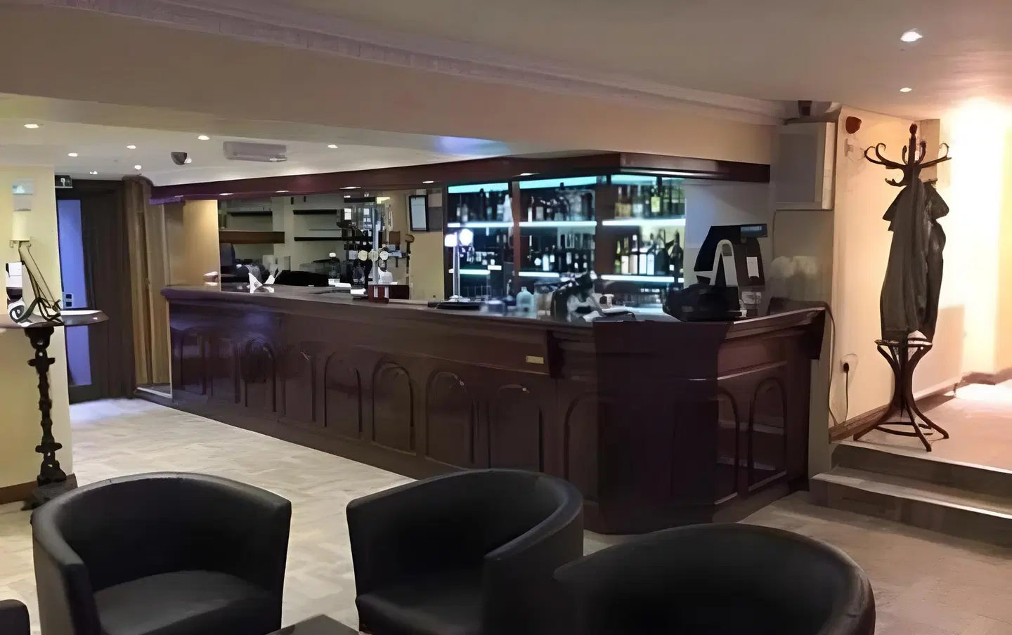 Old Mill Hotel & Lodge Bar