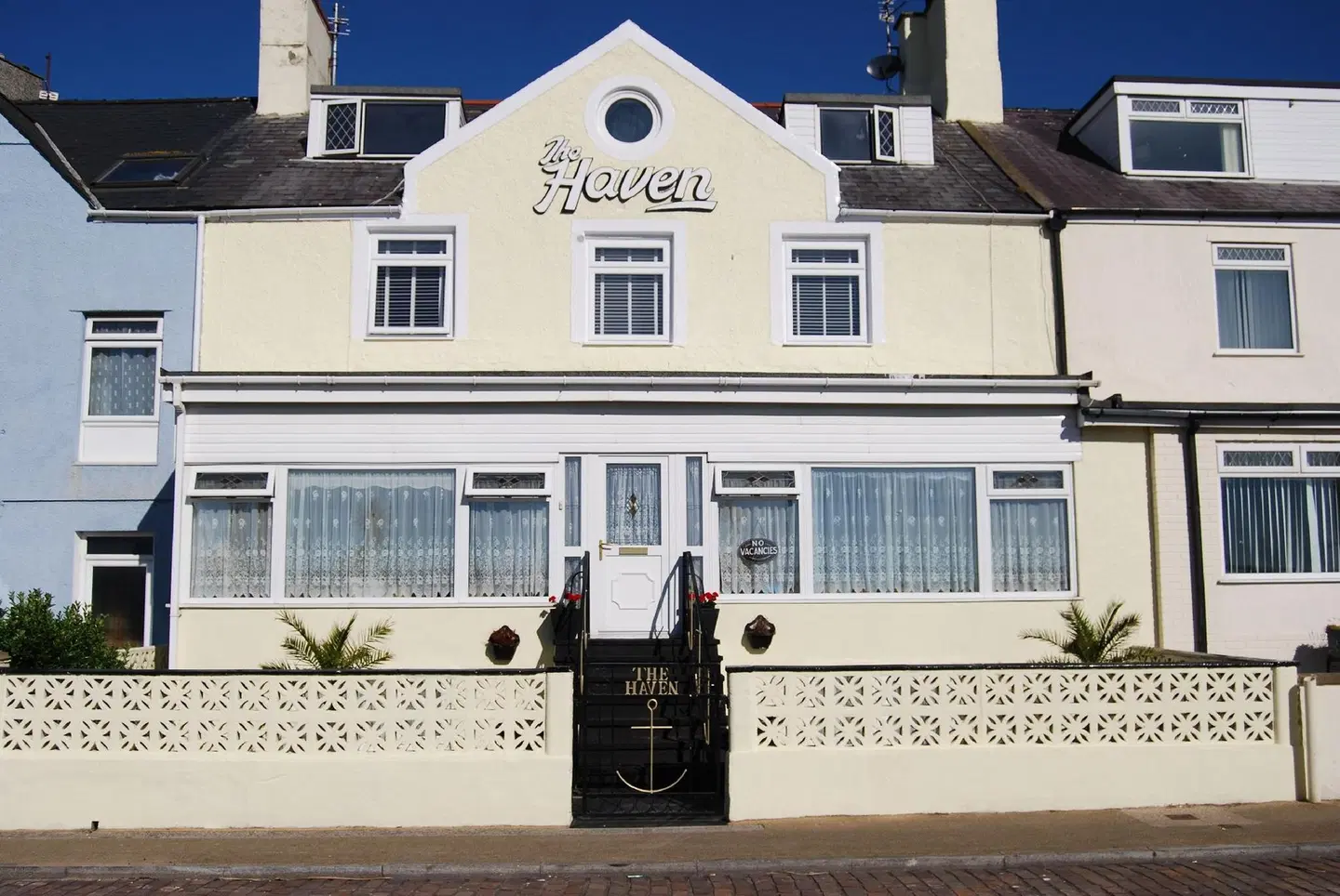 The Haven Guest House EXTERIOR