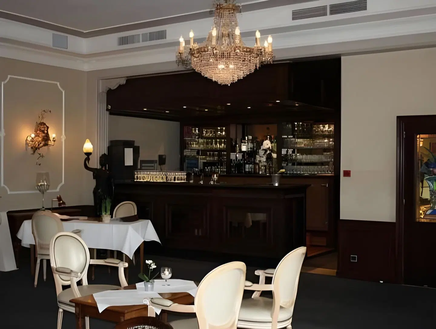 Lodewijk Van Male Bar
