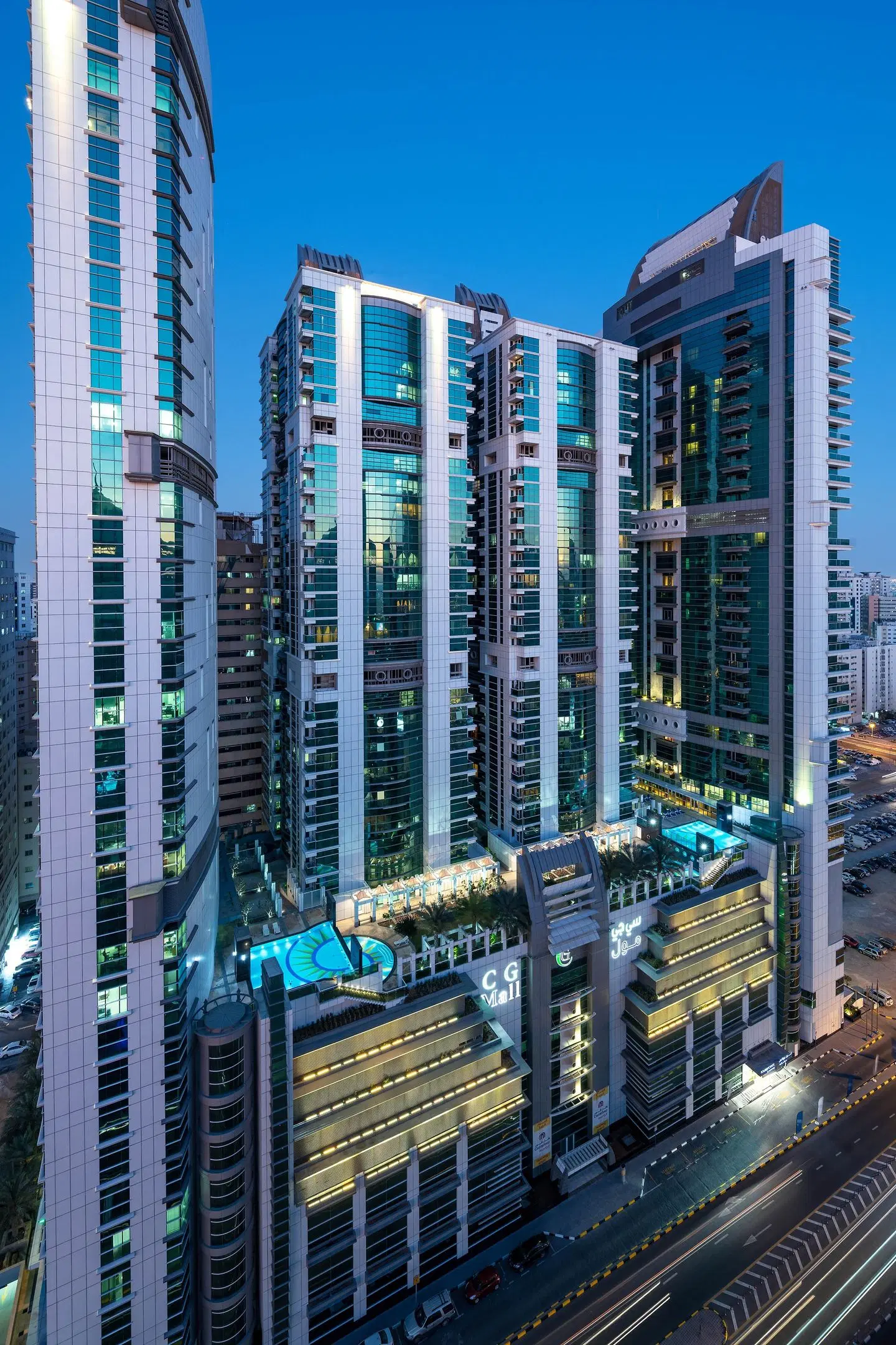 Four Points by Sheraton Sharjah EXTERIOR