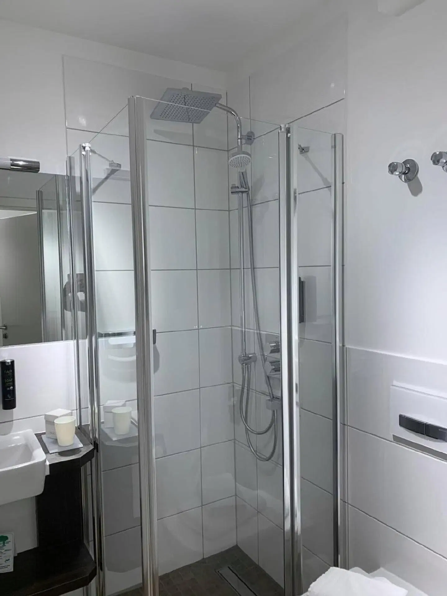 Hotel Rose Baden-Baden Badezimmer