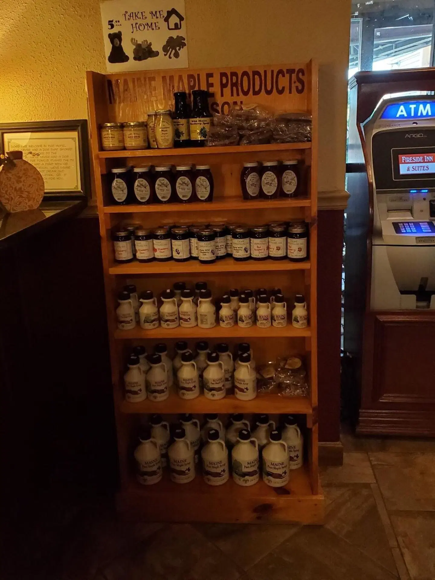 Fireside Inn and Suites Bar