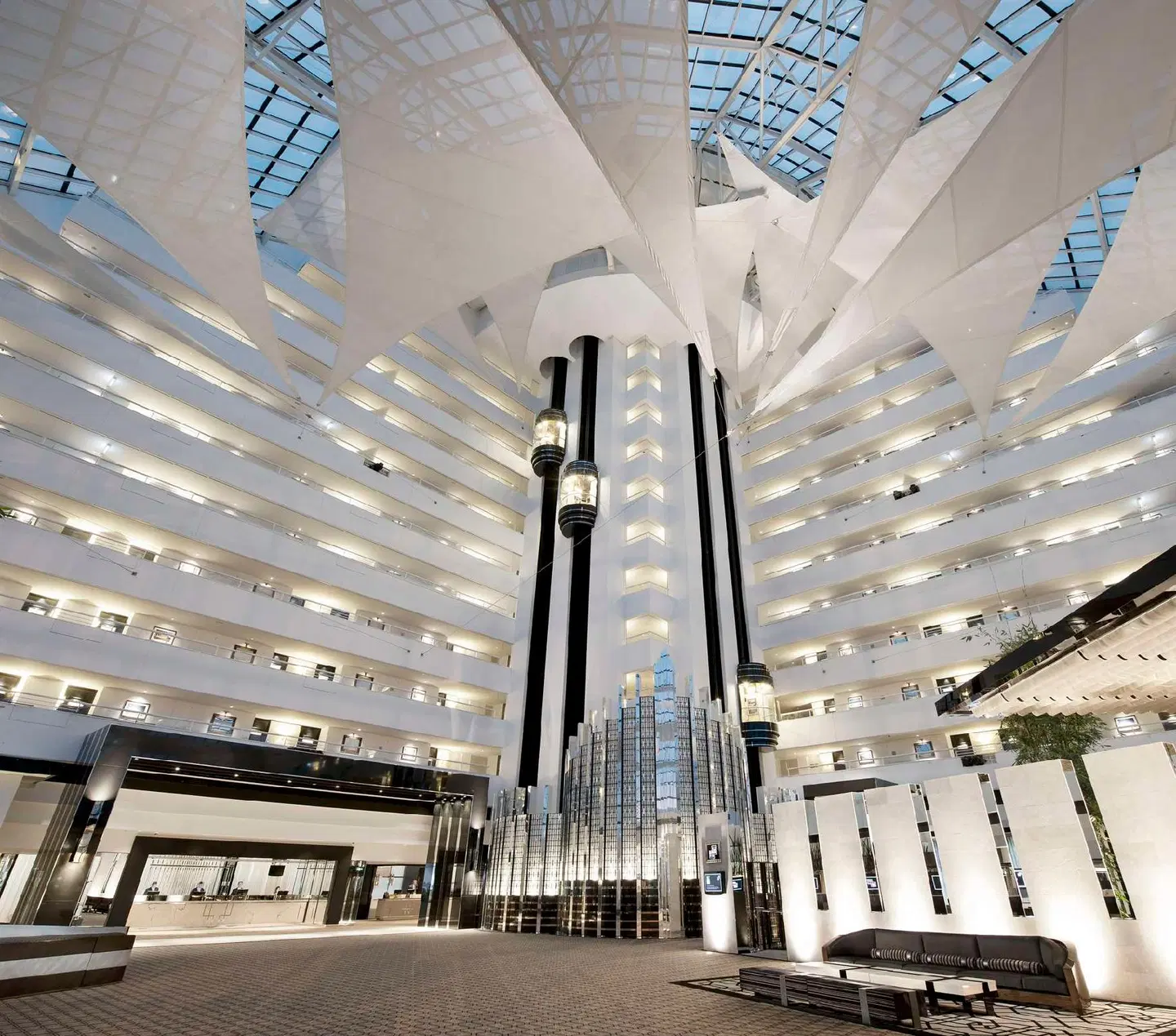 Crown Metropol Perth LOUNGE_LOBBY