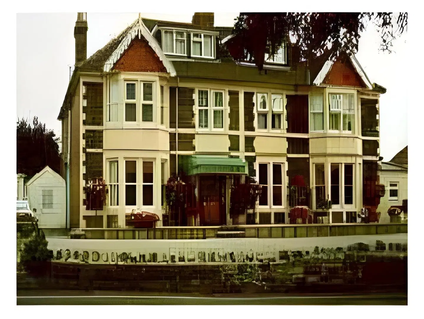 Grasmere Court Hotel EXTERIOR