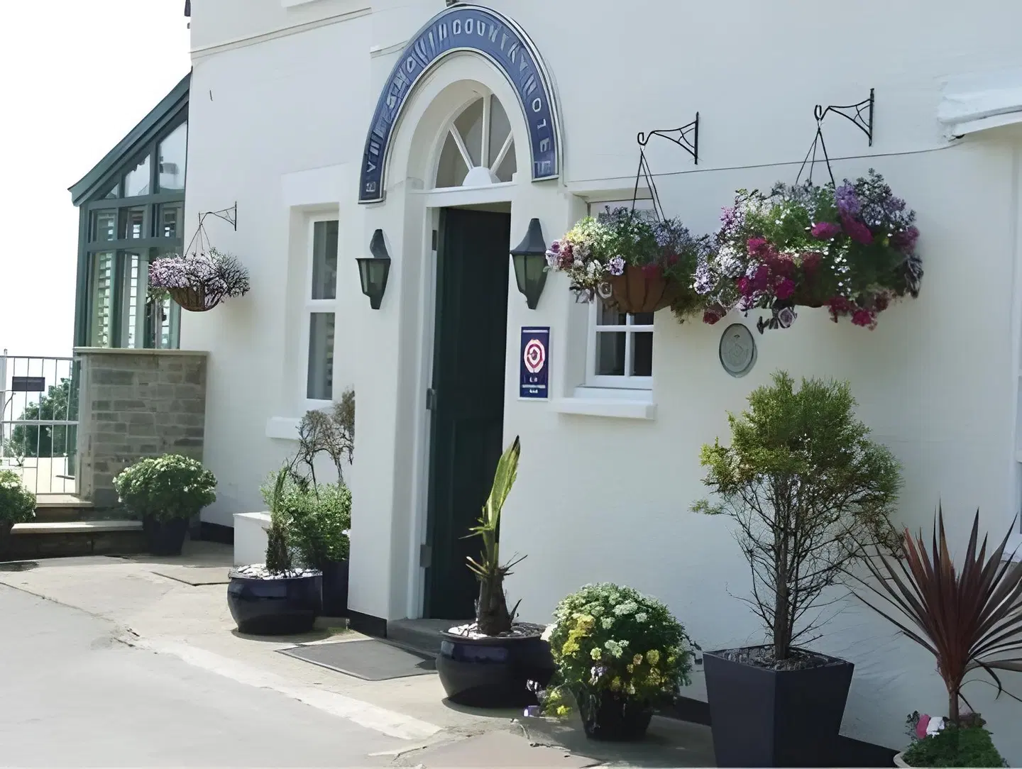 Eype's Mouth Country Hotel EXTERIOR