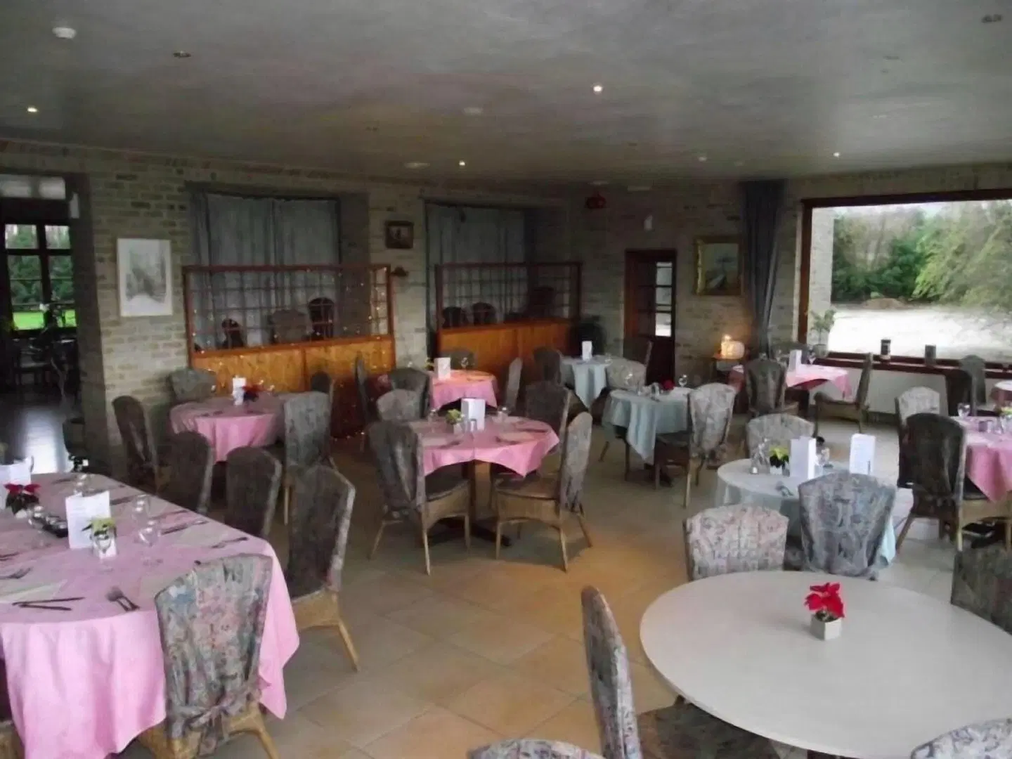 Hinterland Restaurant