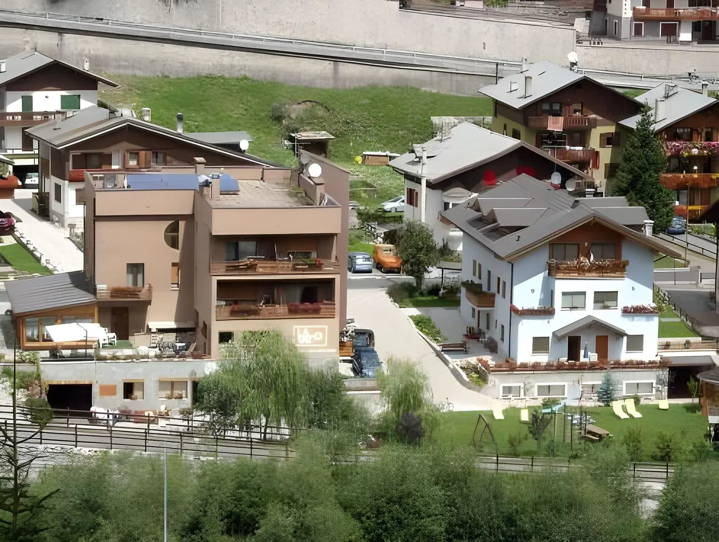 Hotel La Val EXTERIOR