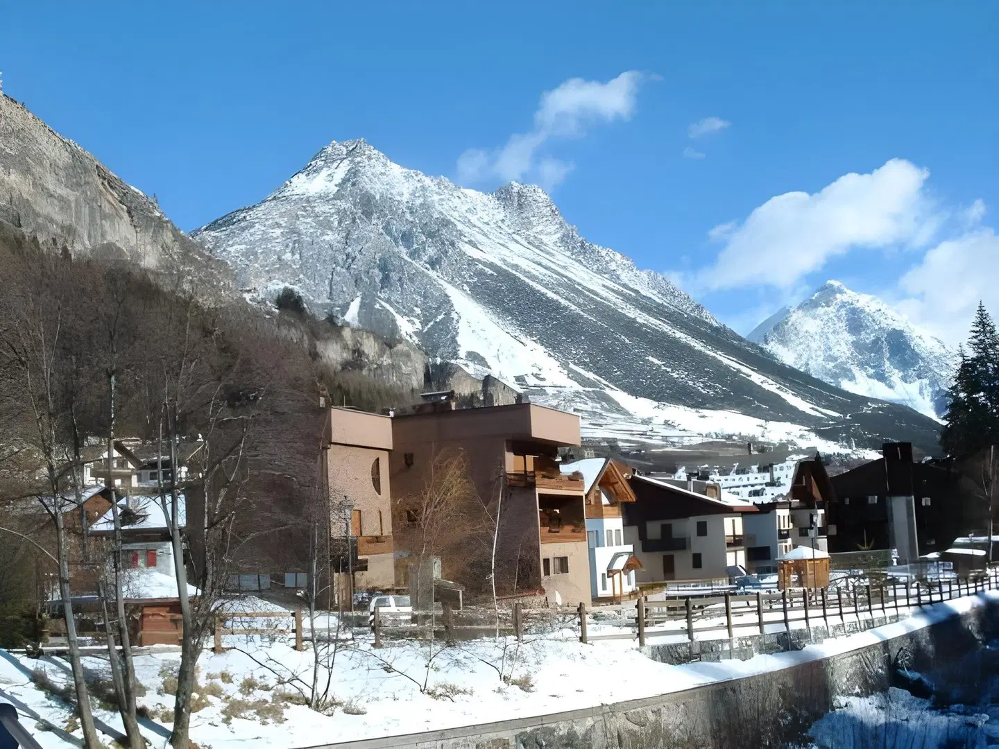 Hotel La Val EXTERIOR