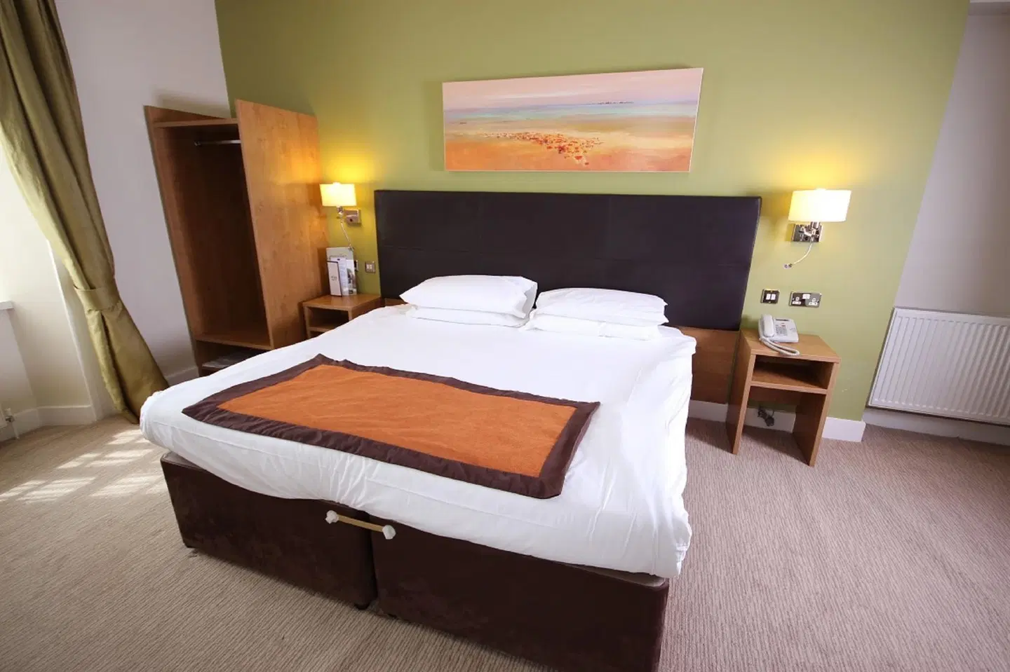Lord Nelson ROOM_EXAMPLE