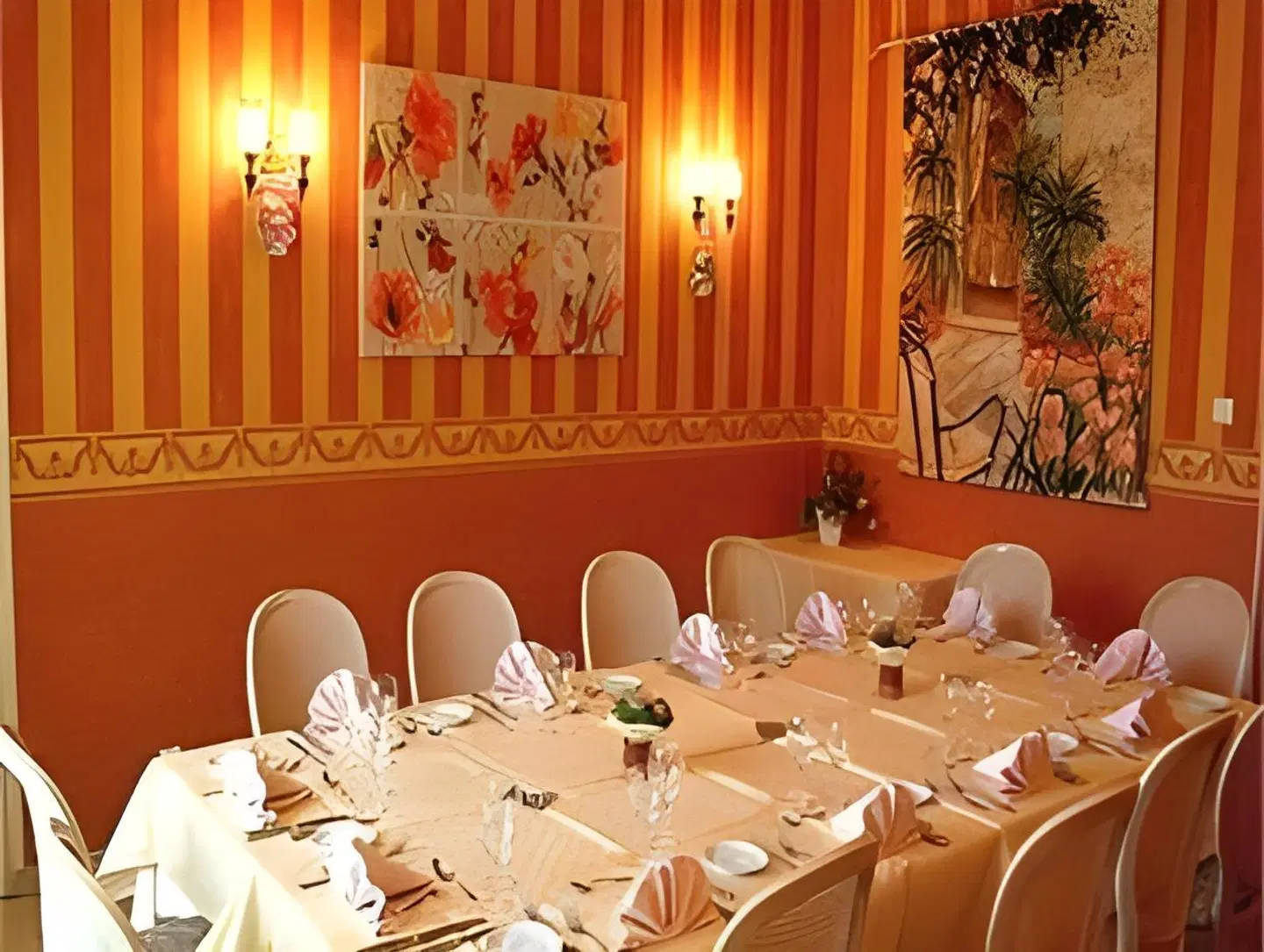 Logis Le Clos Du Montvinage Rest. Auberge Val De L'oise Konferenz