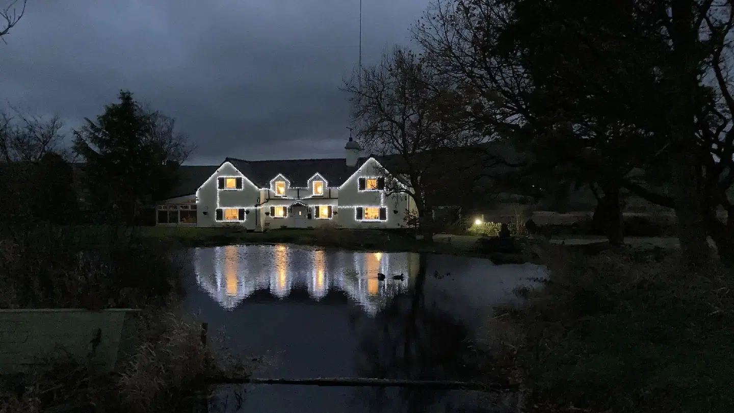 Llwyn Onn Guest House EXTERIOR