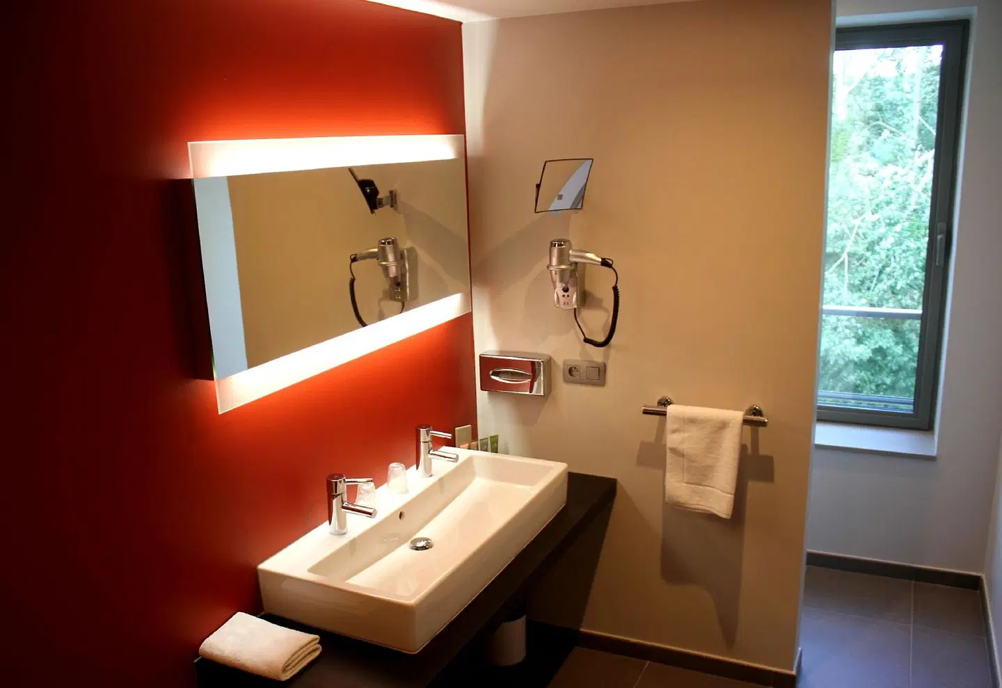 Relais de L'Empereur Badezimmer