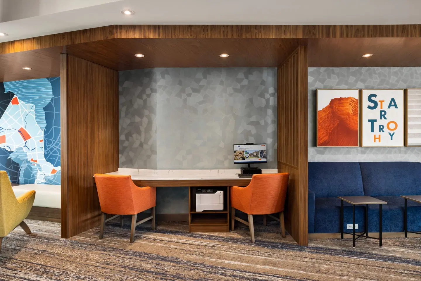 Holiday Inn Express Strathroy by IHG Bar