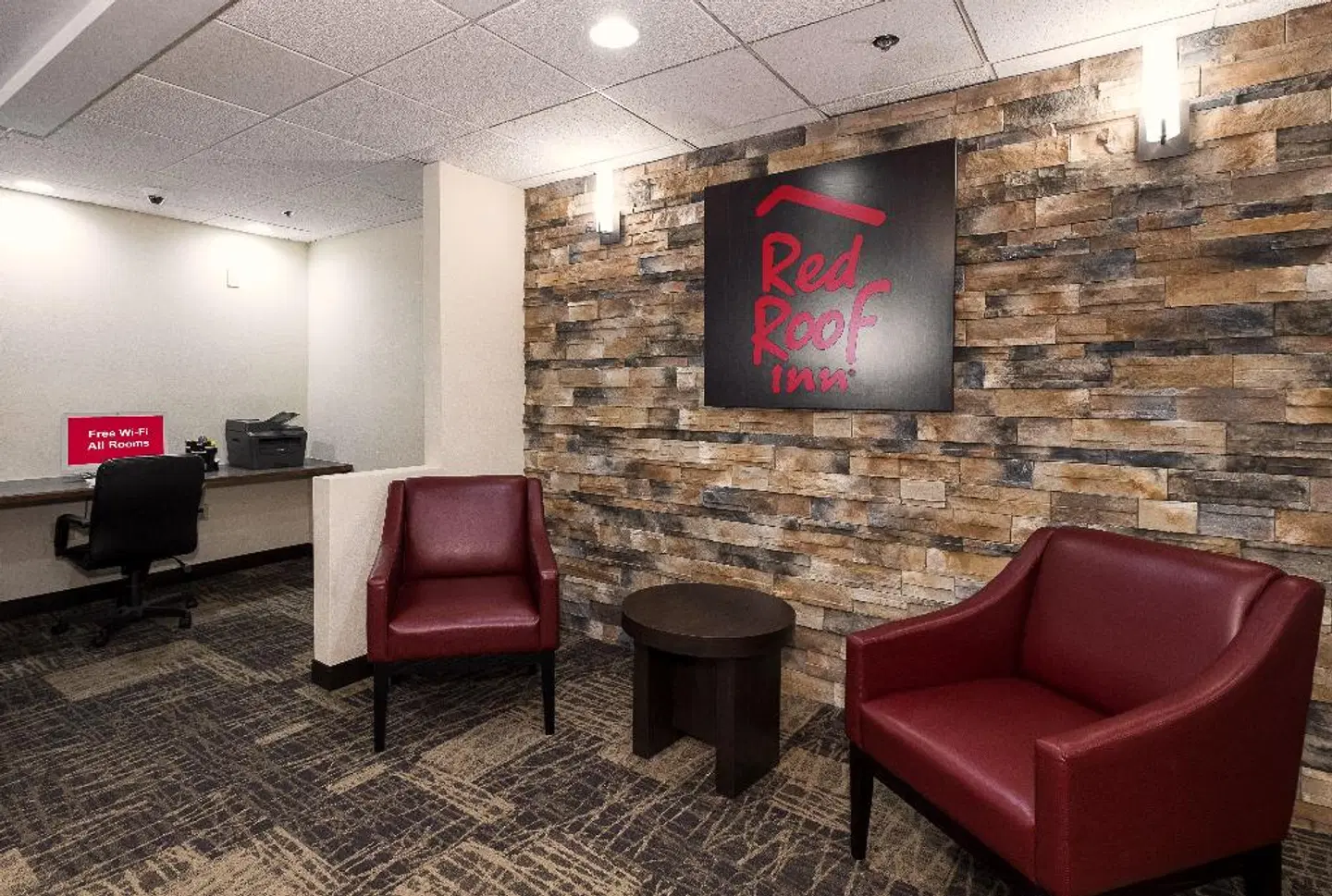 Red Roof Inn Hartford - New Britain LOUNGE_LOBBY
