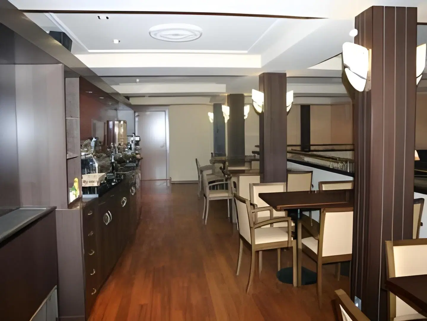 Alti Hôtel Konferenz