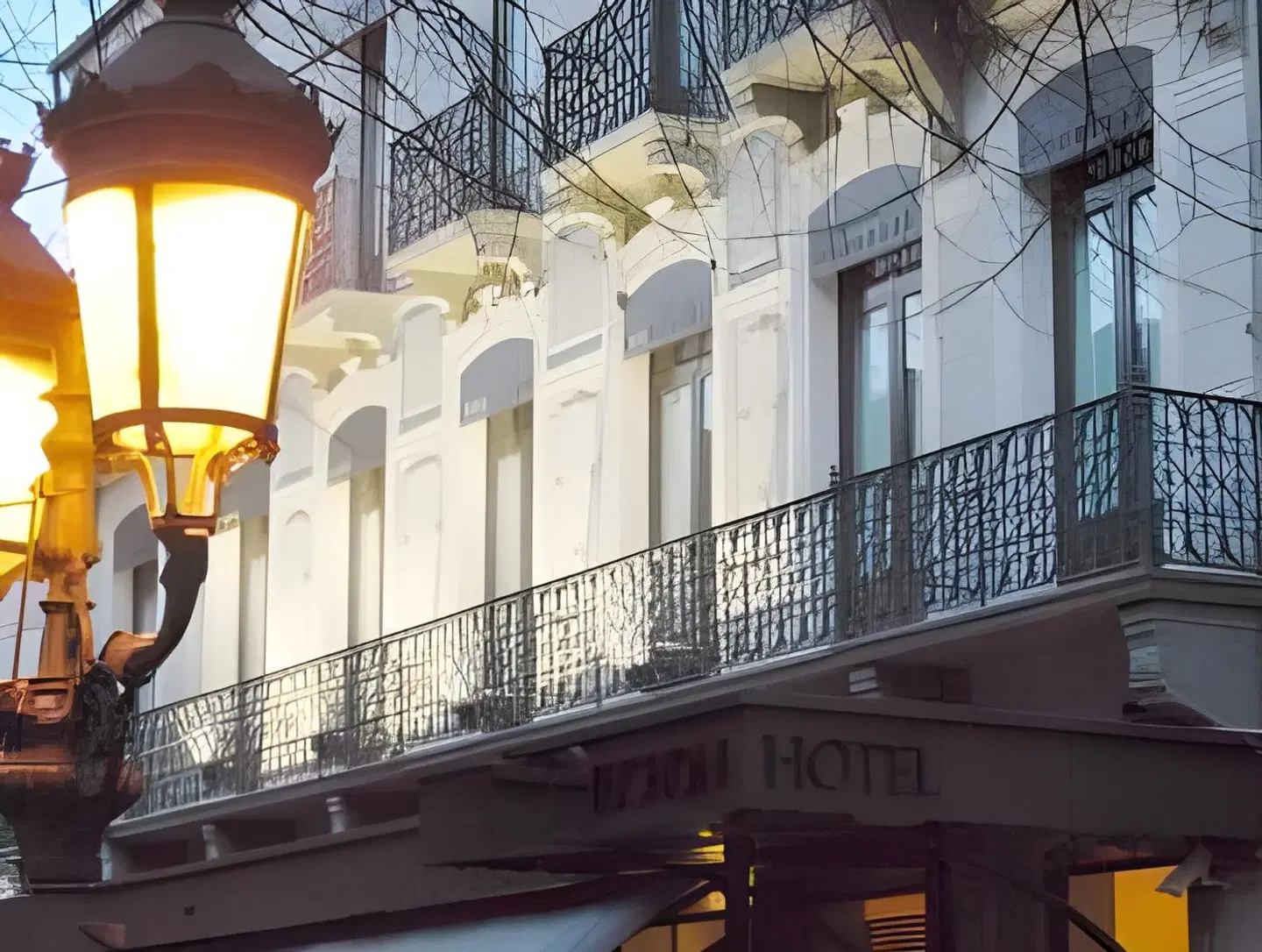 Alti Hôtel EXTERIOR