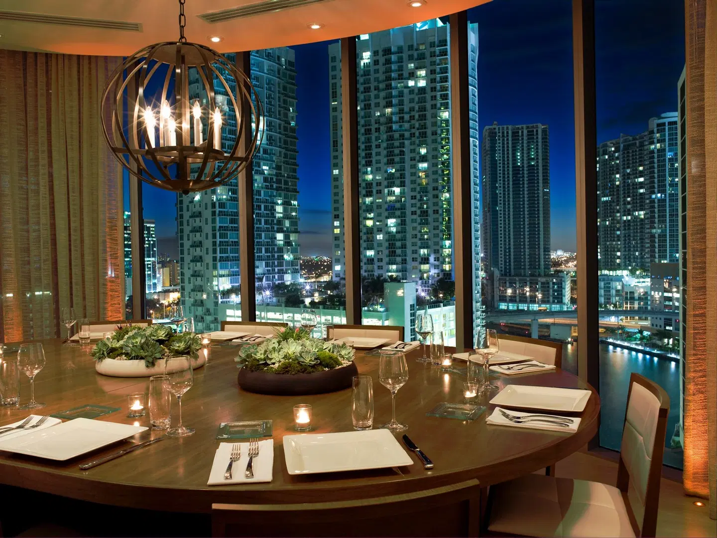 Kimpton EPIC Hotel Restaurant