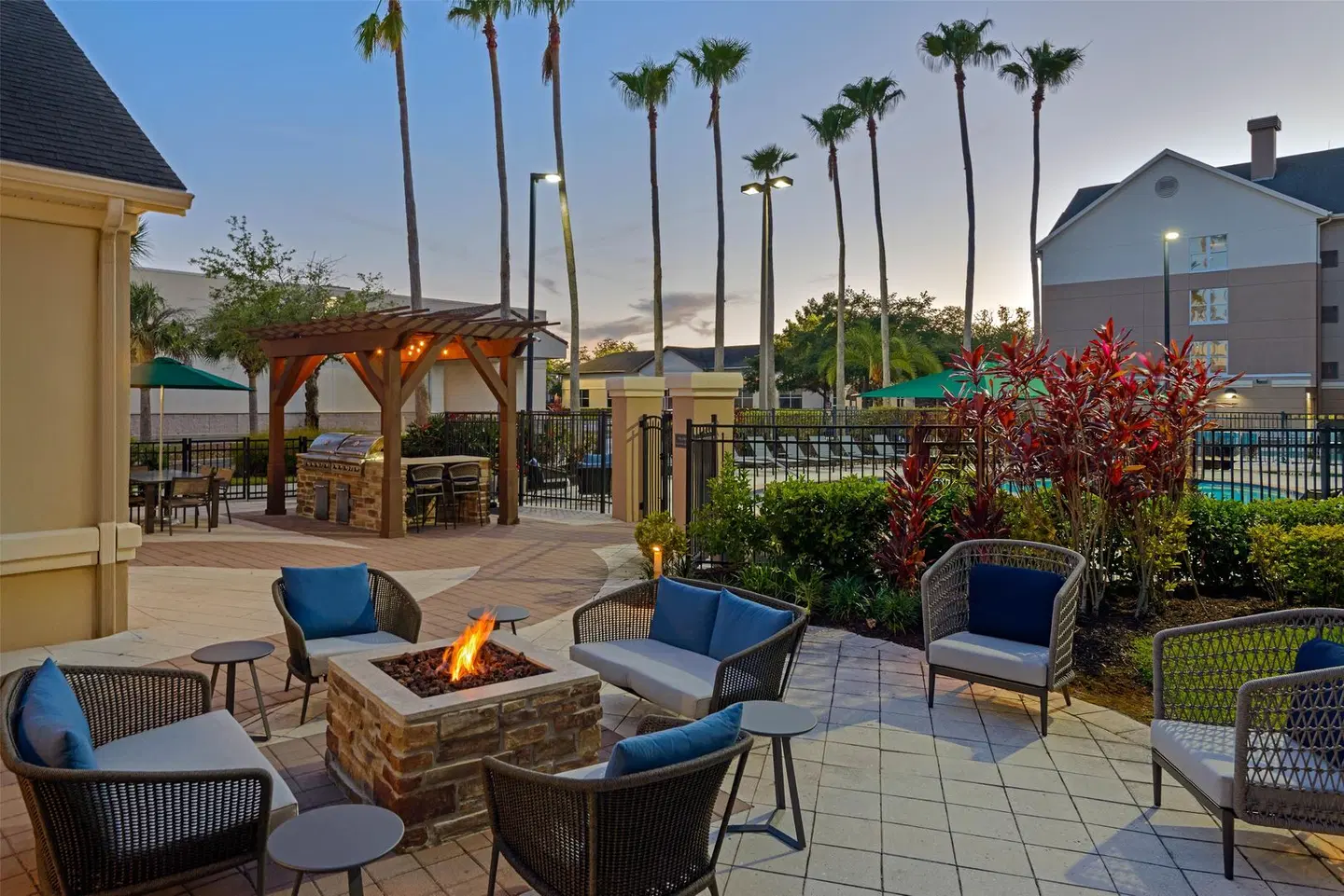 Homewood Suites by Hilton Orlando-UCF Area Terrasse