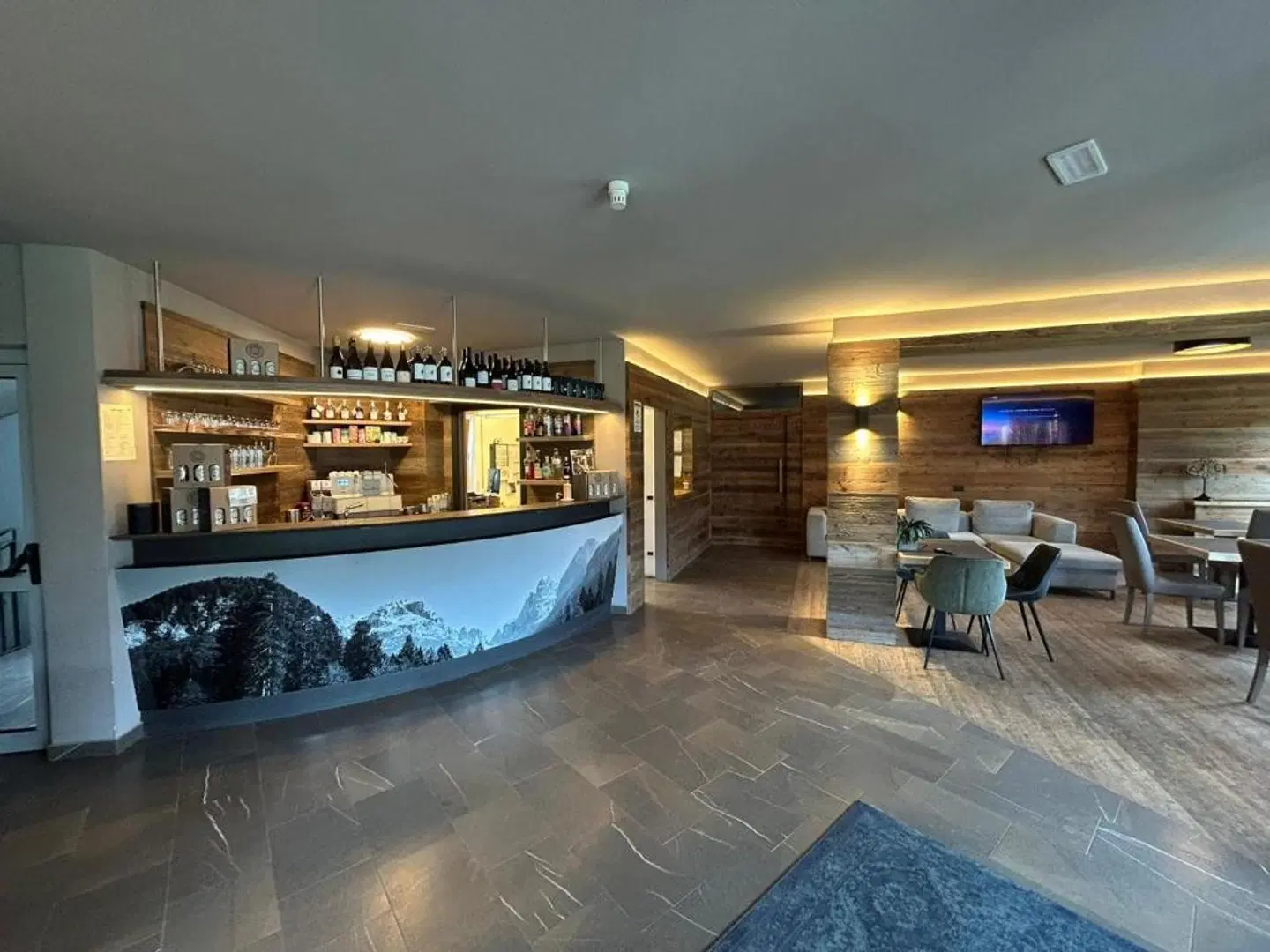 Hotel Leonard Bar