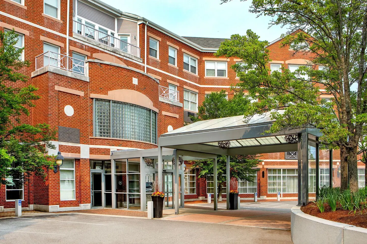 Sheraton Portsmouth Harborside Hotel EXTERIOR