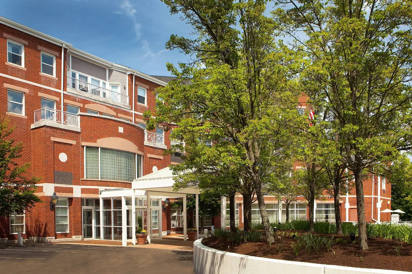 Sheraton Portsmouth Harborside Hotel EXTERIOR