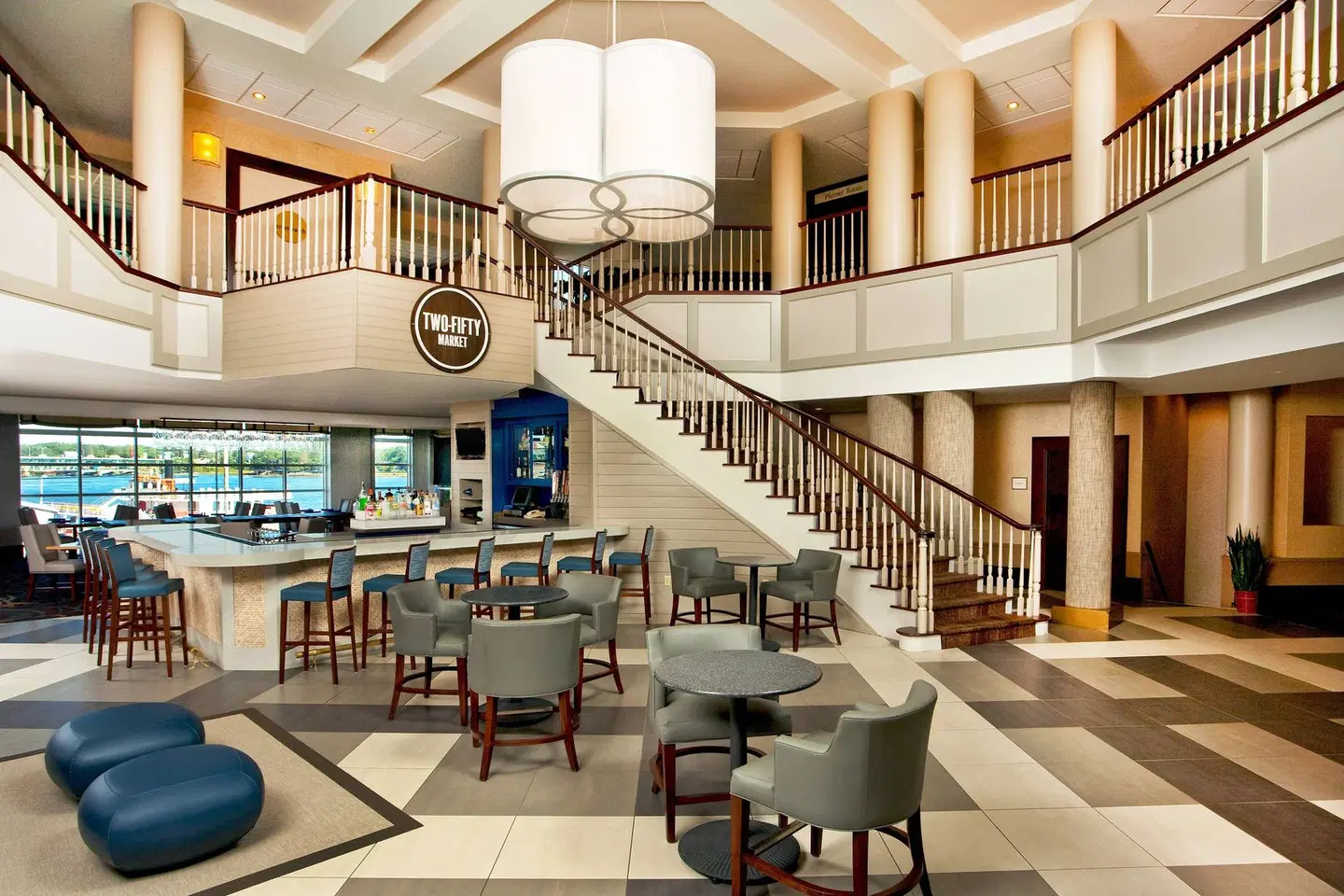 Sheraton Portsmouth Harborside Hotel Bar