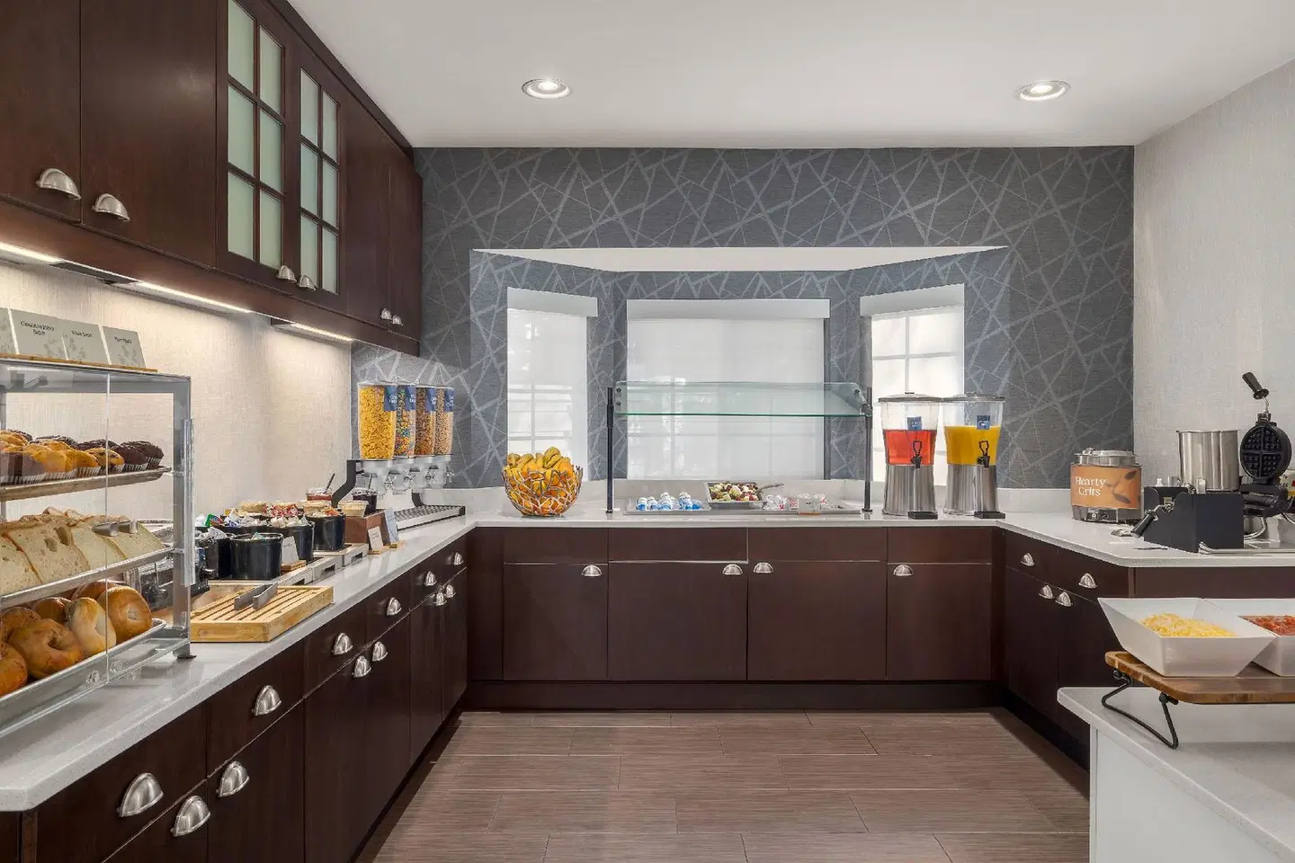 Homewood Suites by Hilton Jacksonville Deerwood Park Restaurant