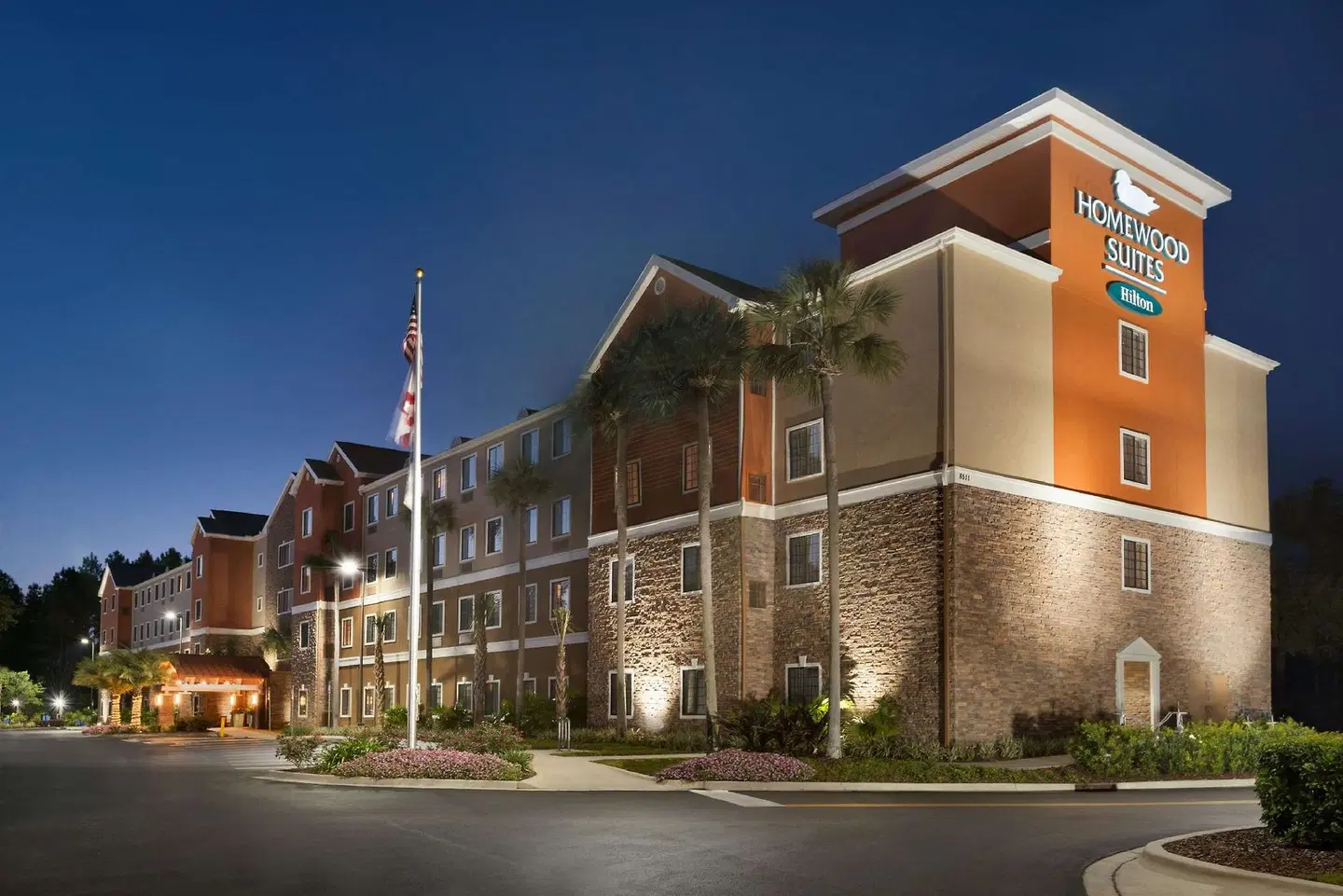 Homewood Suites by Hilton Jacksonville Deerwood Park EXTERIOR