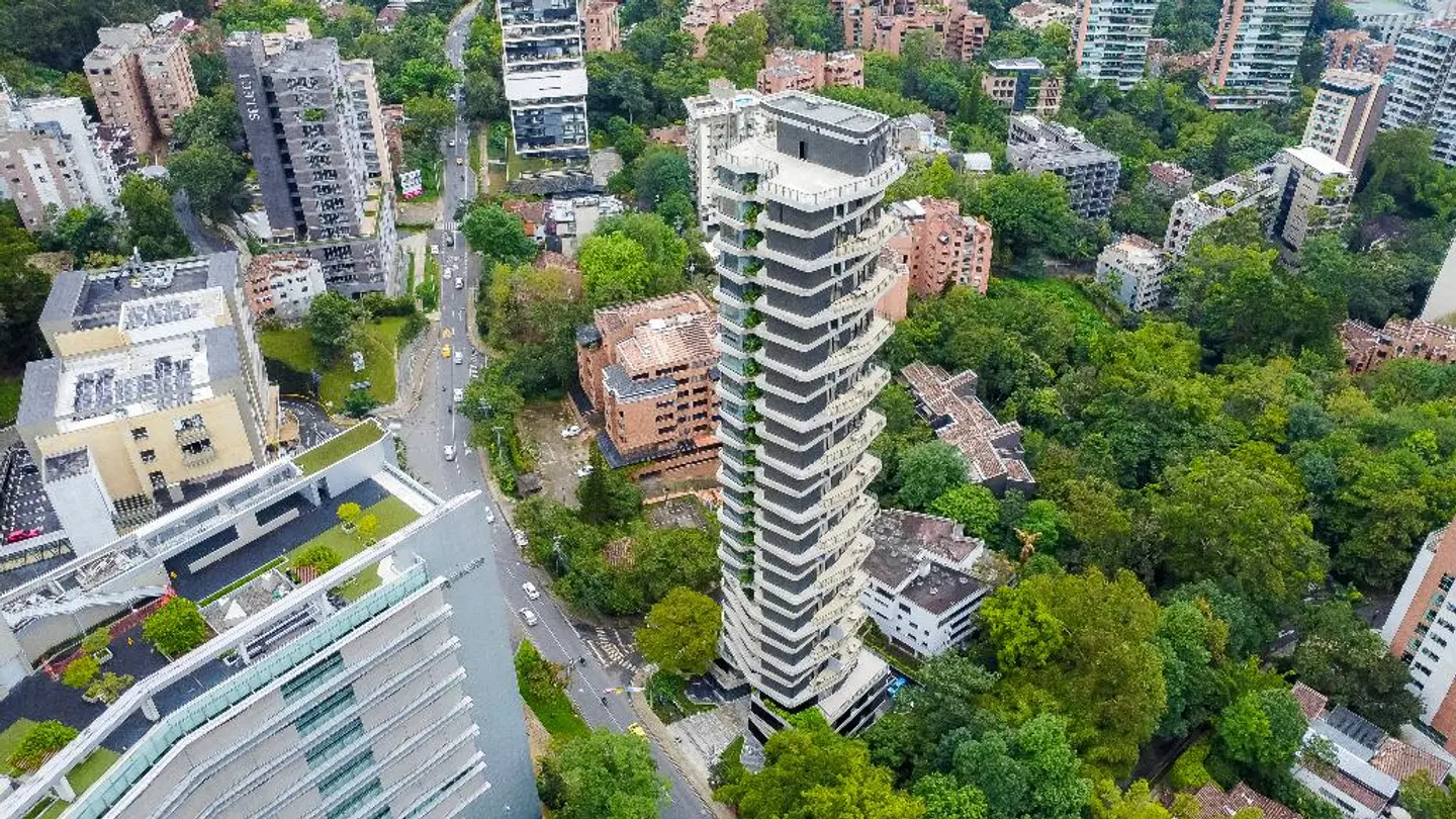 Be Mate Medellin LANDSCAPE