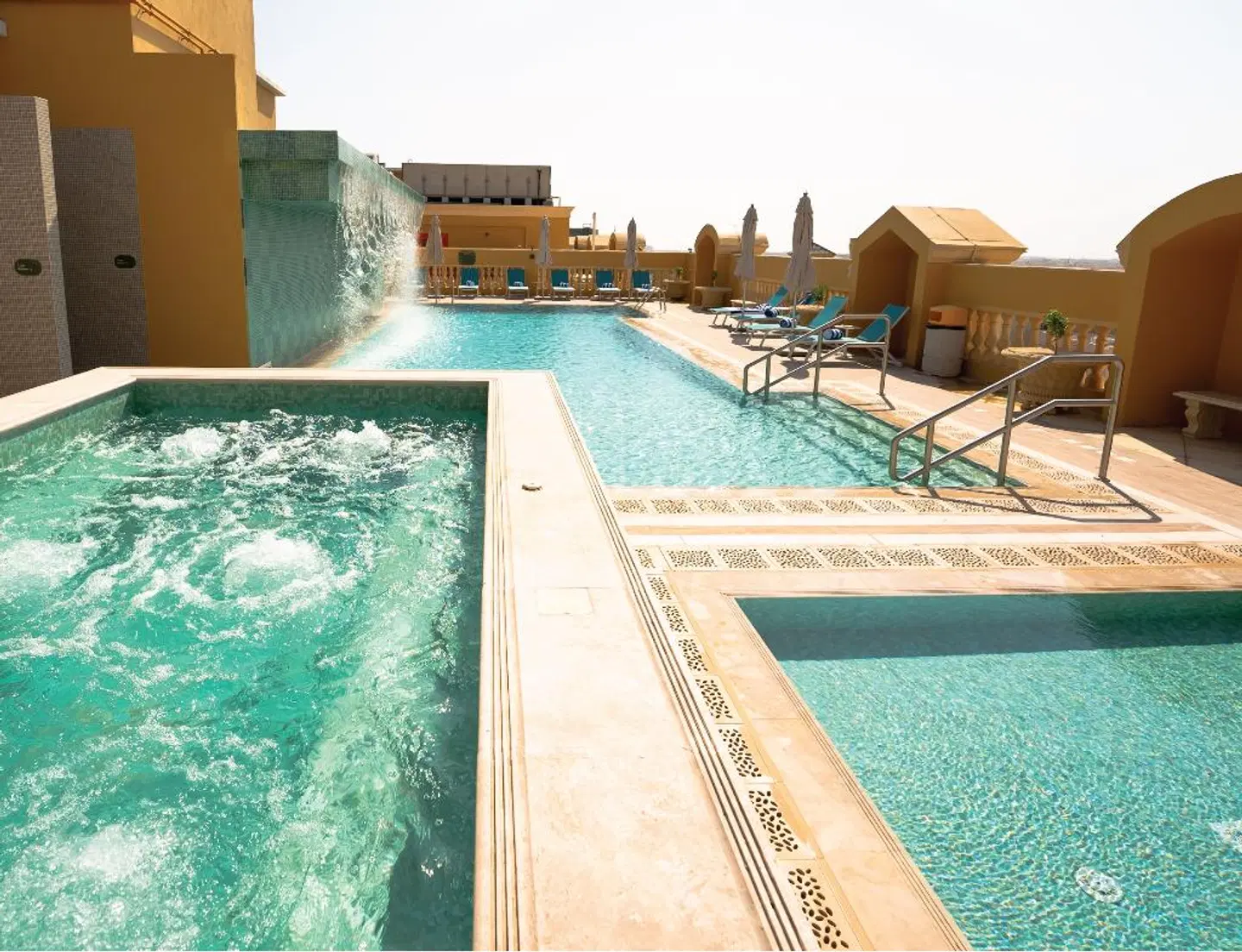 Somerset Al Mansoura Doha OUTDOOR_POOL