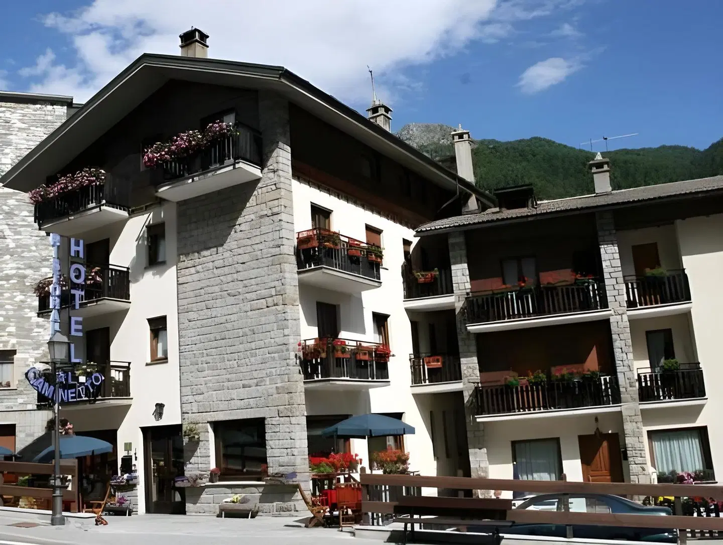 Al Caminetto EXTERIOR