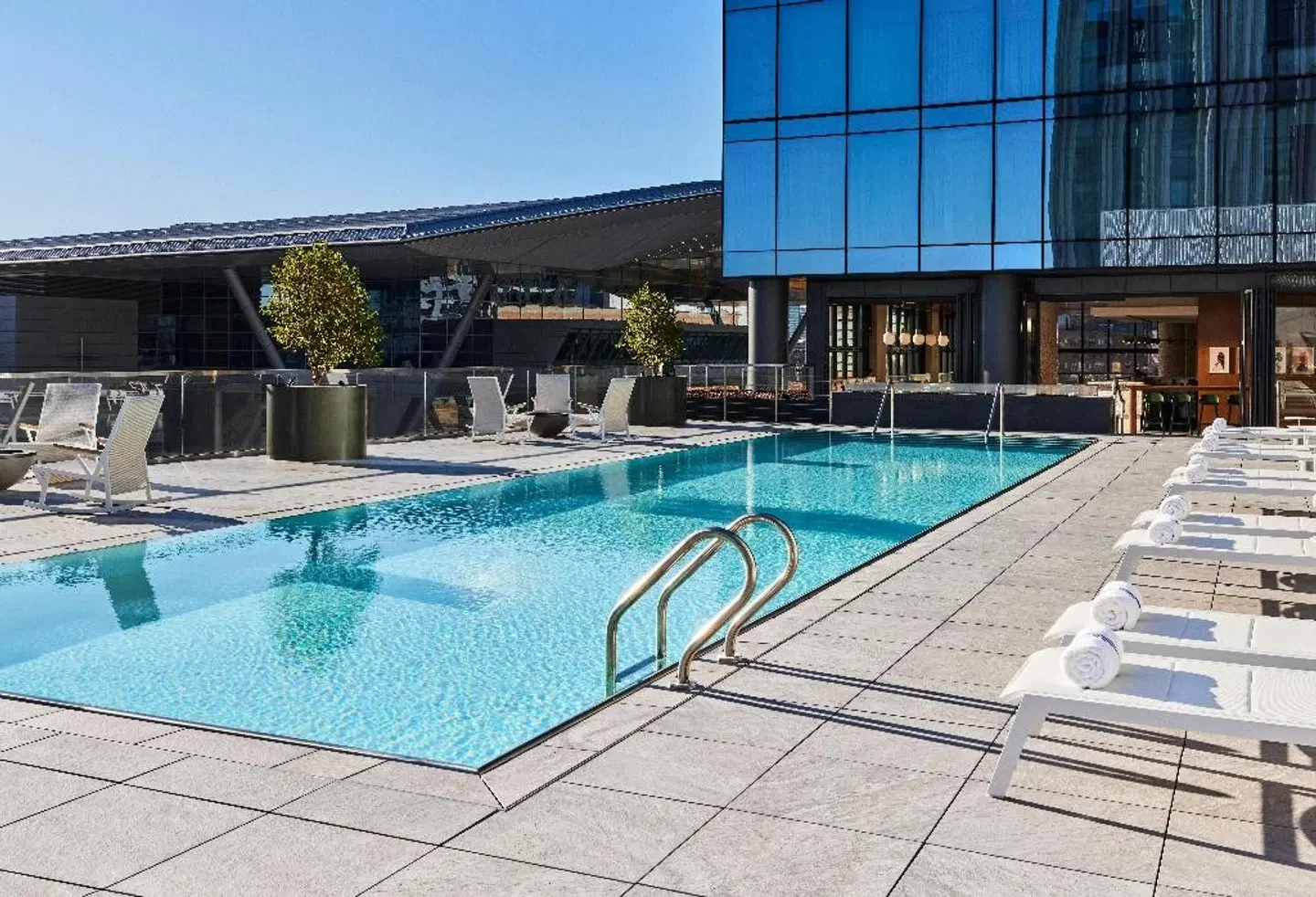 Omni Boston Hotel at the Seaport OUTDOOR_POOL